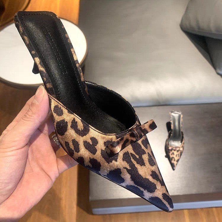 women's leopard-print pointed  - مراجعة The Ethnic Fashion وسعره