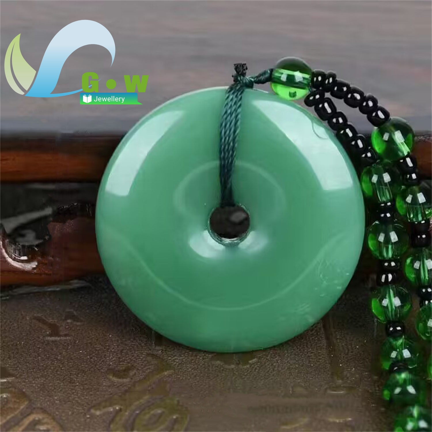Large Jade Peace Pendant Neckl - مراجعة Ethnic Fashion Store وسعره