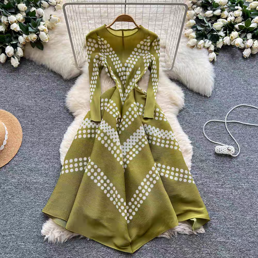 Elegant Polka Dot Pleated Dres - مراجعة Ethnic Fashion Dress وسعره