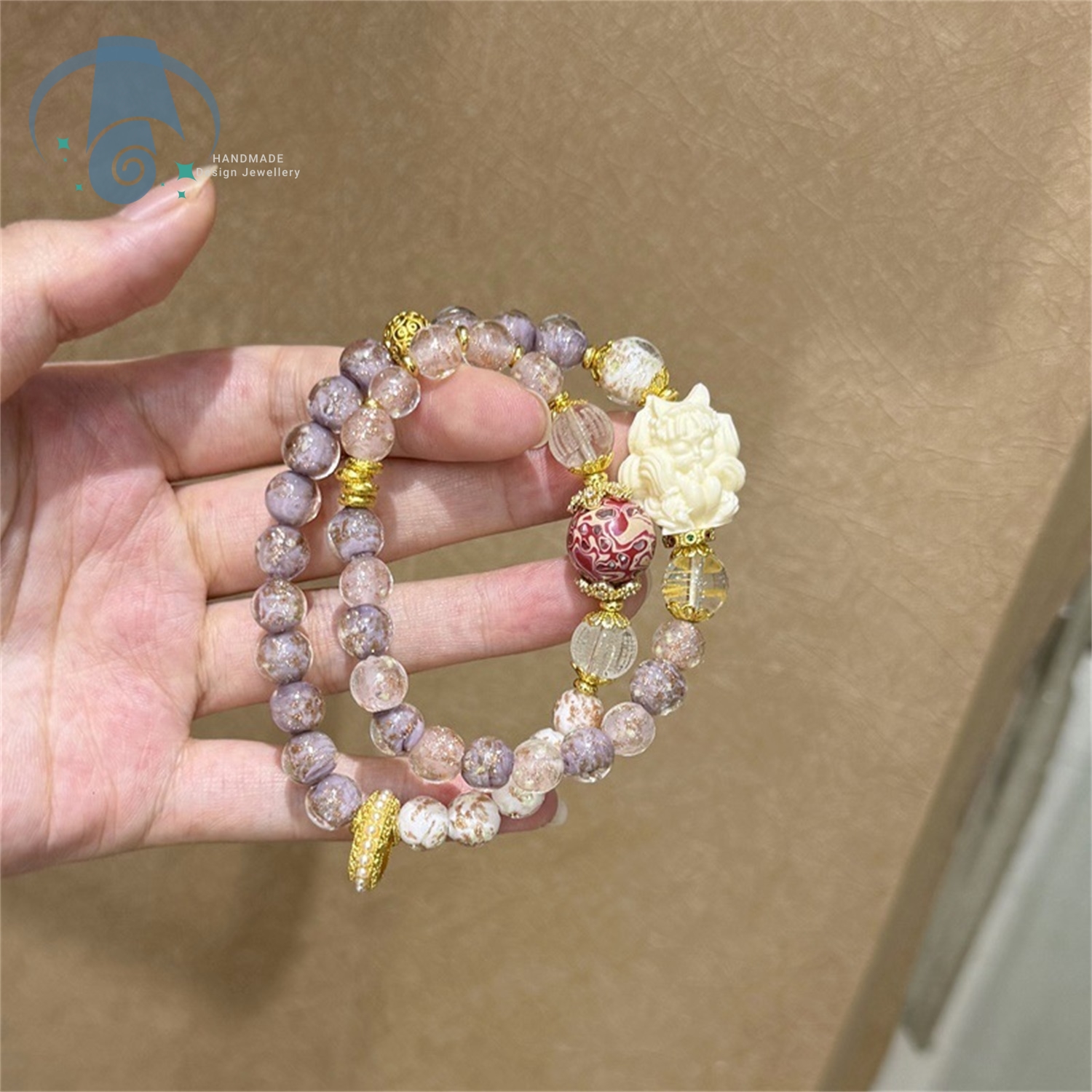 Glow In The Dark Fox Bracelet  - مراجعة Aura Ethnic Fashion وسعره
