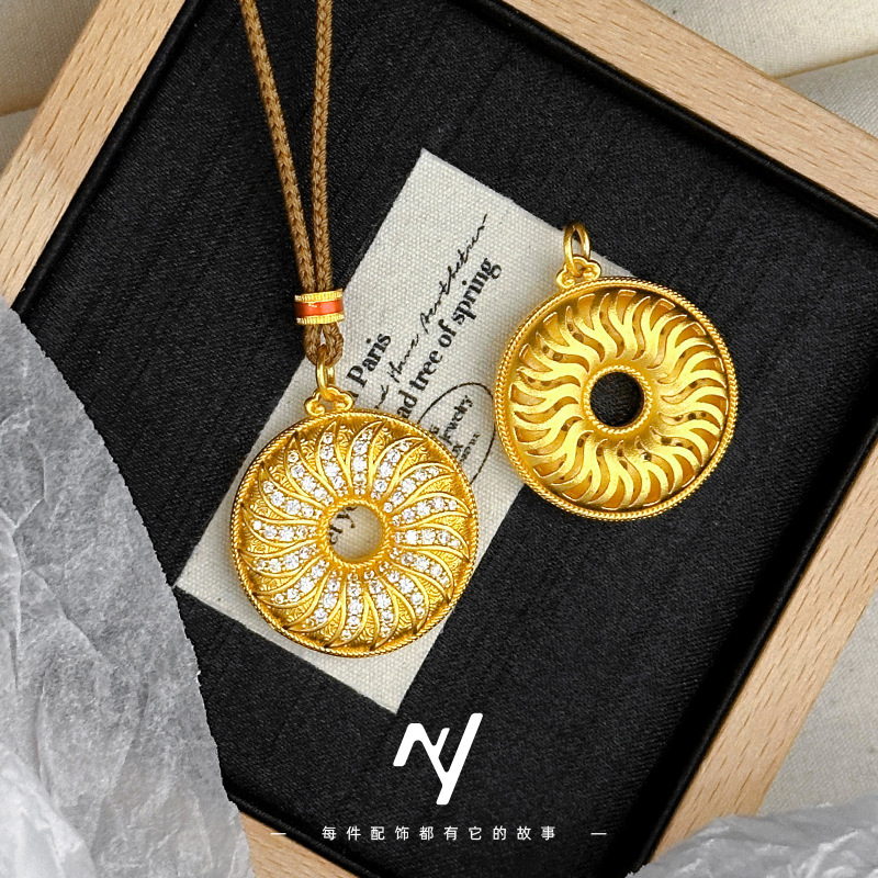 gold store style 24K real gold - مراجعة Ethnic Fashion Store وسعره