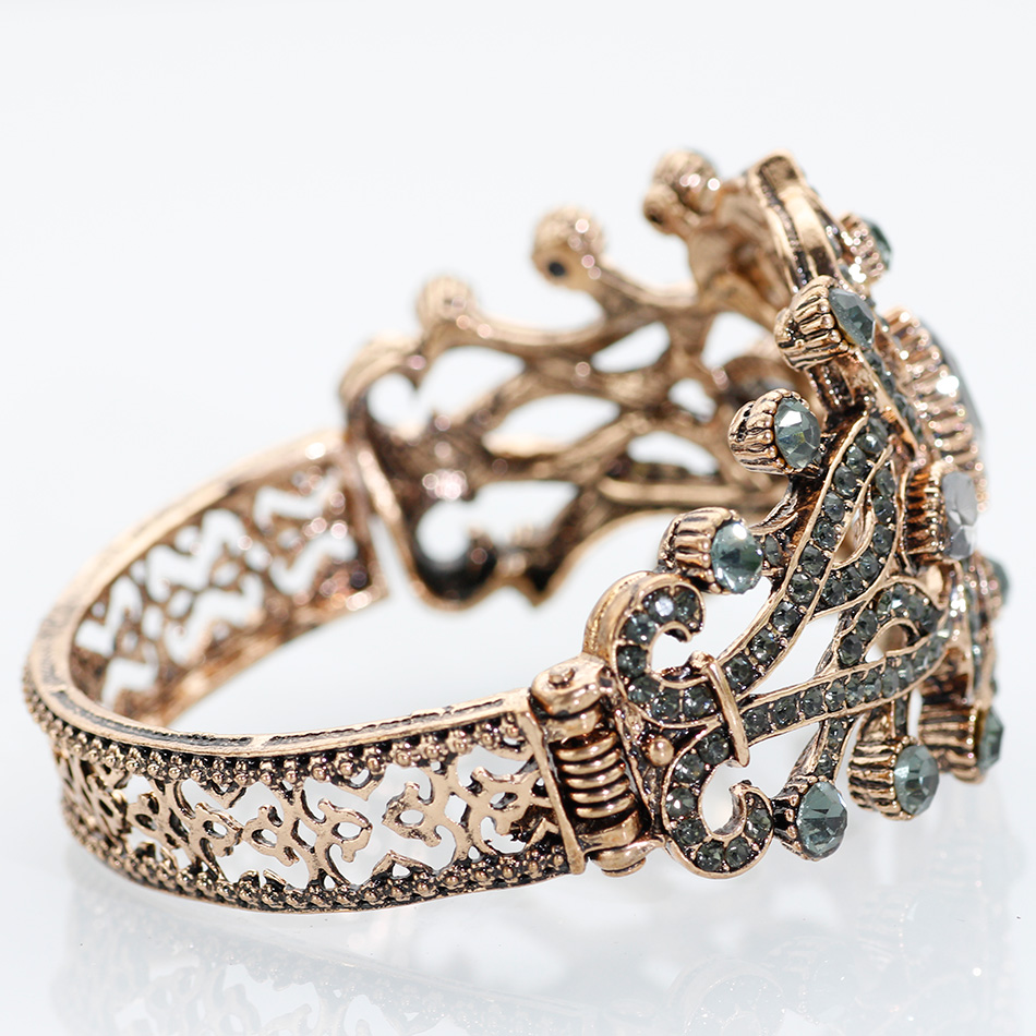 Bohemia Ethnic Vintage Bangle  - مراجعة Ethnic Fashion Brands وسعره